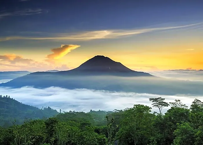 فندق Batur Caldera 2*